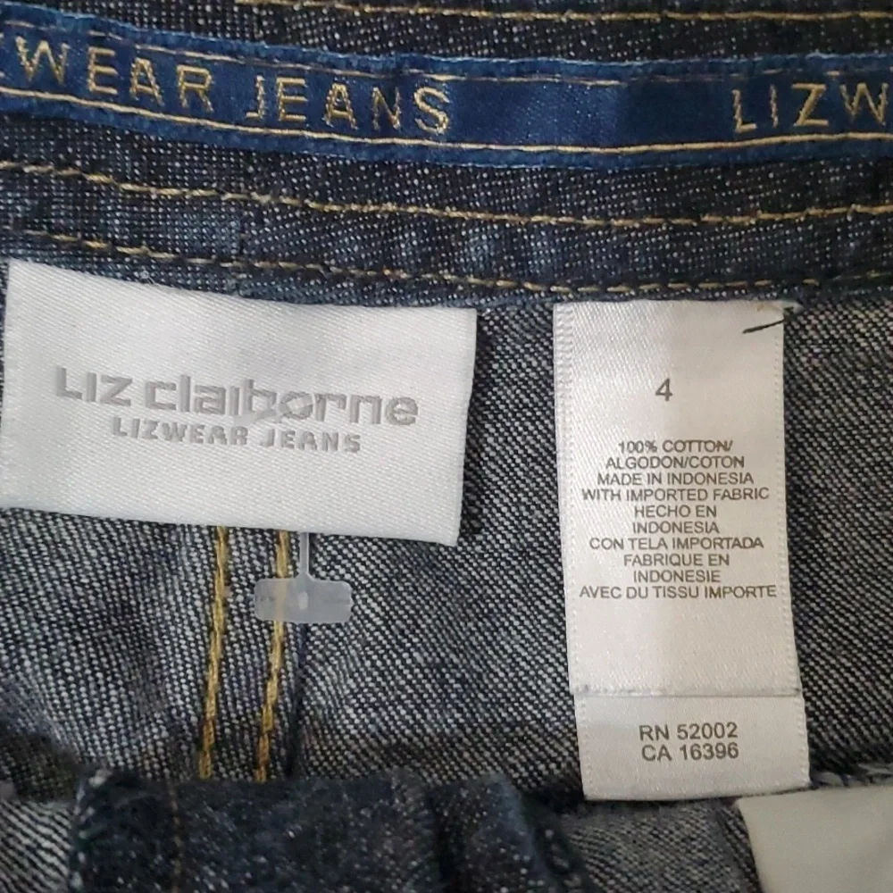 Liz Claiborne Lizwear skirt women's size 4 blue denim jeans‎ skirt Liz Wear